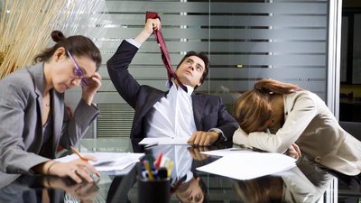 Оборот малого и среднего бизнеса упал в мае на 41%