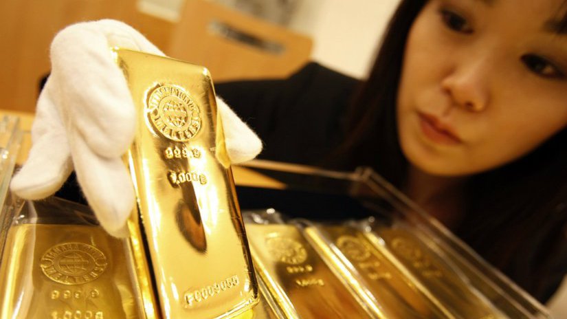 Китай в январе-марте снизил производство золота на 10%