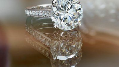 De Beers раскрывает тенденции ювелирного дизайна в преддверии подарочного сезона