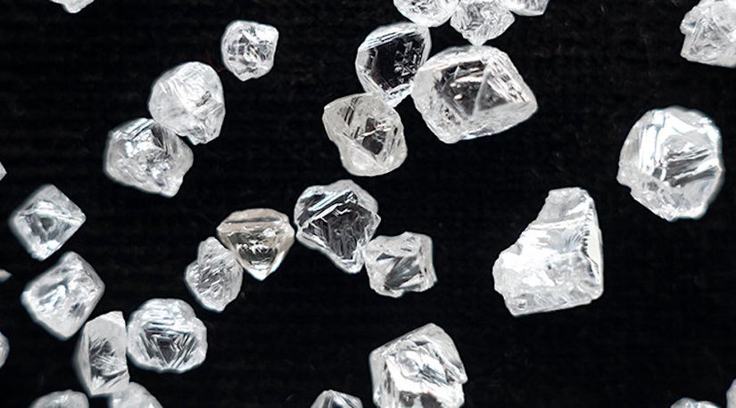 De Beers сократила продажи алмазов на 31,5%