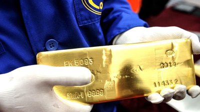 Золото торгуется у исторических максимумов, серебро дорожает более чем на 6%