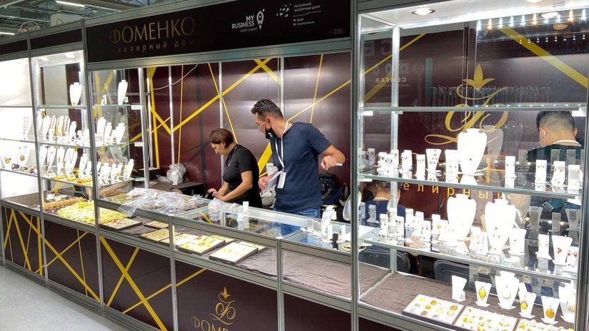 Калининградские экспортёры представили свою продукцию на XVII международной ювелирной выставке «JUNWEX Москва»