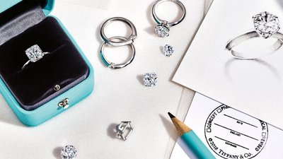 В московском ГУМе открылась выставка «Бриллианты Tiffany»