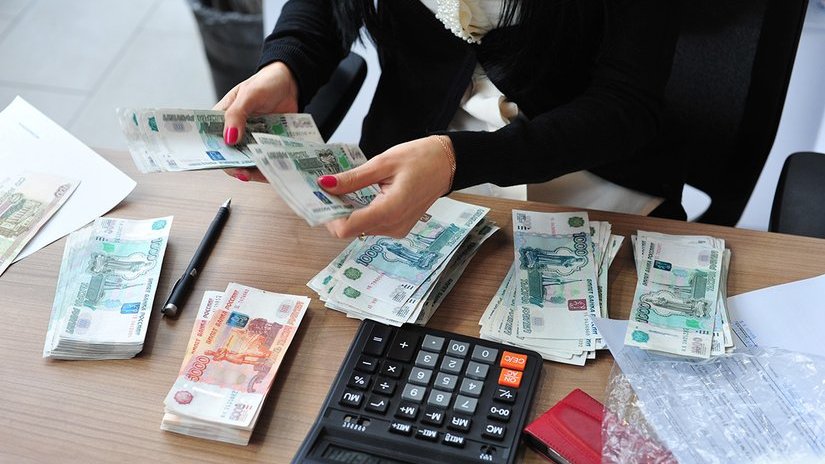 Средняя зарплата костромских ювелиров составила 50 тысяч рублей