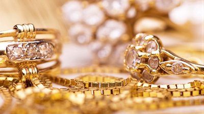 Ломбарды увязли в золоте. Невостребованные залоги могут довести рынок до убытков