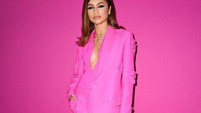 Названы главные цвета осени-зимы 2022-2023 по версии Pantone