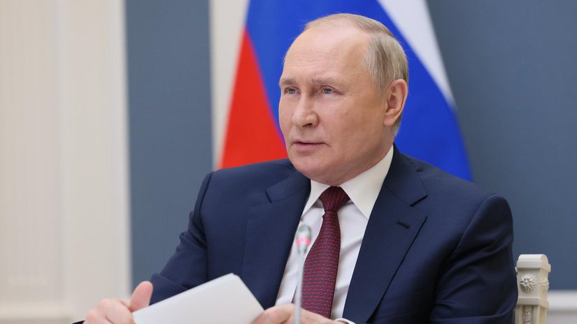 Путин заявил, что россияне смогут завозить в страну товары класса люкс, но чуть подороже