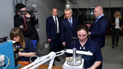 Ювелирный завод "Арт-Карат" стал участником нацпроекта "Производительность труда и поддержка занятости"