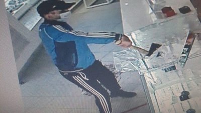 В Туле местного жителя осудили за ограбление ювелирного