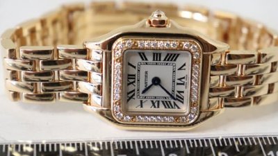 Сотрудники Шереметьевской таможни обнаружили у пассажирки из Франции незадекларированные дорогостоящие часы