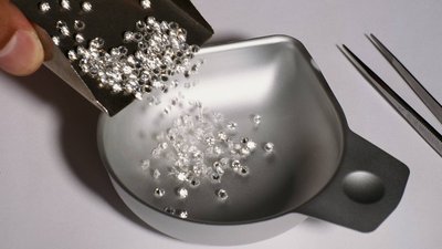 Цены на выращенные в лаборатории бриллианты продолжат снижение