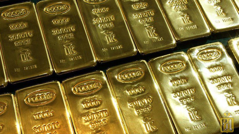 Регулятор придержит золото: Производители металла ждут снижения добычи