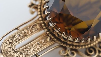 Музей истории камнерезного и ювелирного искусства готовит виртуальную выставку экспонатов