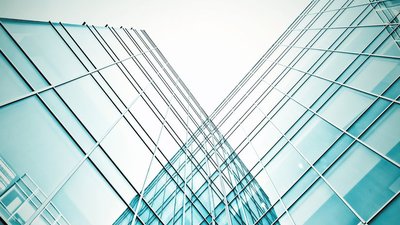 Витрины под защитой: Ростех создал антивандальное остекление из полимера нового поколения