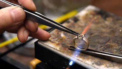 Ювелира осудят за несанкционированное использование государственного пробирного клейма