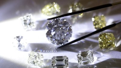 Рост цен на крупные фантазийные бриллианты и стабилизация цен на классику: обзор рынка от Rapaport