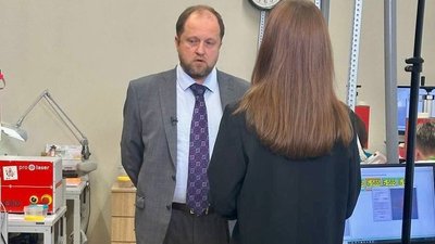 Обязательная маркировка и «лабораторная» этика: почему знаменитости и обычные покупатели рискуют приобрести подделку