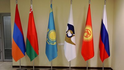 В Евразийской экономической комиссии обсудили пошлины на камни