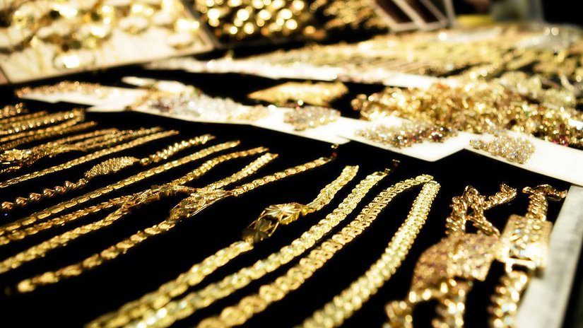 Всемирный совет по золоту: Инвестиции в золото и ювелирные изделия увеличили спрос на эту продукцию во втором квартале 2021 года