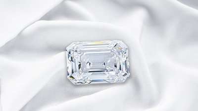 АЛРОСА представляет на Christie’s выдающийся 101-каратный бриллиант The Spectacle