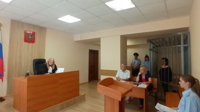 Задержана подозреваемая в совершении серии хищений ювелирных украшений путем обмана и злоупотребления доверием