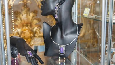 Ювелирная выставка «Сокровища Петербурга» пройдет в преддверии 8 Марта