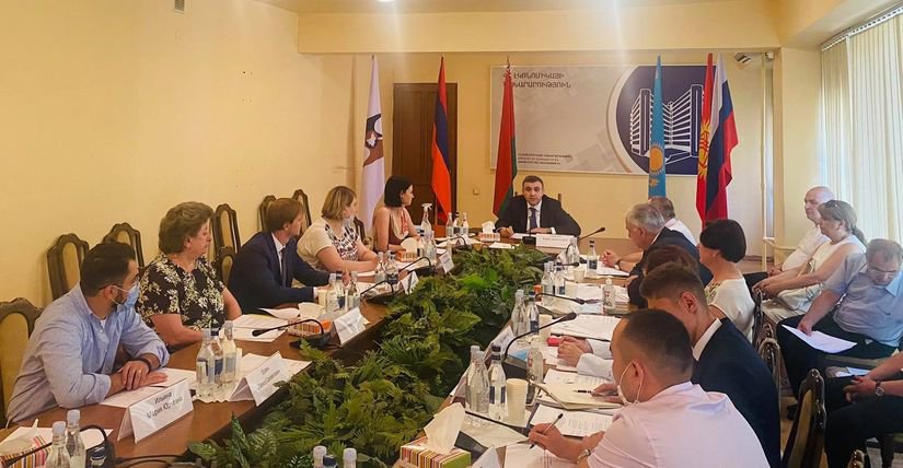 Делегация стран ЕАЭС: Председательство Армении в ЕЭК сыграло важную роль в создании условий евразийского ювелирного рынка