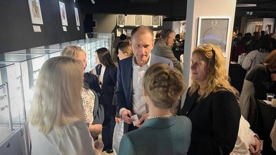 Руководство Федеральной пробирной палаты посетило отраслевую выставку «Путь самоцвета»