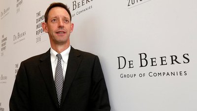 De Beers изучает настроение потребителей в время эпидемии COVID-19