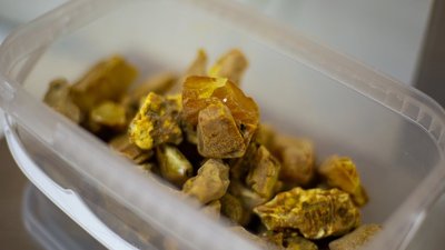 Калининградский комбинат Ростеха в шесть раз увеличил продажи янтаря на аукционах