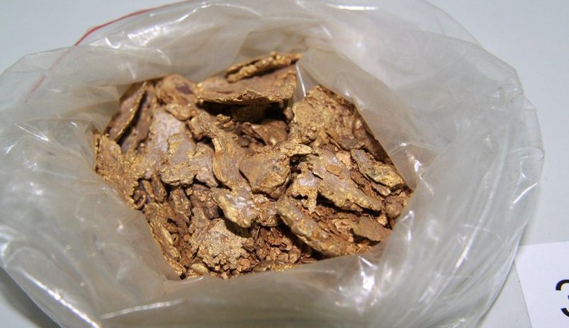 Жителя Екатеринбурга осудили за незаконную добычу и хранение 2,5 кг золота