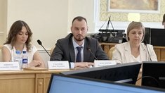 Минфин РФ анонсировал ключевые регуляторные изменения в ювелирной отрасли: единый рынок с Беларусью, новые правила для маркетплейсов, маркировка синтетики и бессрочные именники
