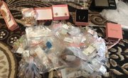 Под видом изысканных брендов: в Якутске накрыли подпольную ювелирную империю на миллионы рублей