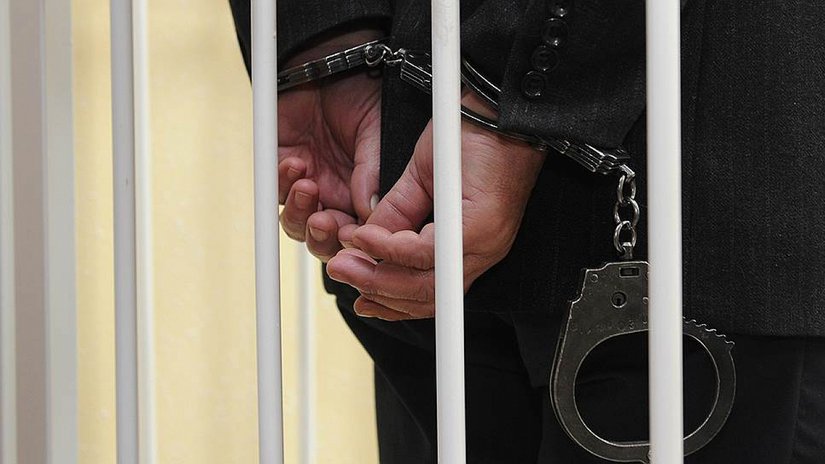В Санкт-Петербурге осудили главаря банды, занимавшейся разбойными нападениями на ювелирные магазины