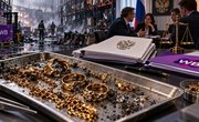 Минфин и РВБ ищут механизм возврата ювелирам драгоценного металла с поврежденных складов Wildberries