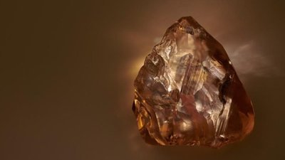 Судьба крупнейшего российского алмаза: остаться в "Алросе" или уйти в Гохран?