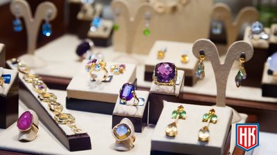 Легкие деньги или тюремные сети: Как сотрудница ювелирного магазина попала под следствие