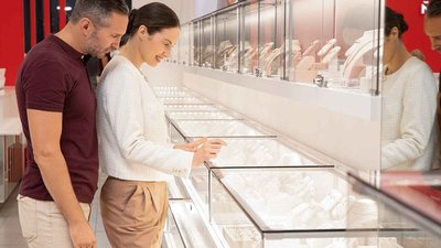 Какие украшения покупали туристы и жители южных городов в сезон отпусков