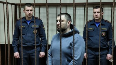 14 лет строгого режима: Экс-замглава транспортного СК осужден за кражу ювелирных вещдоков на 19 млн рублей и взятку