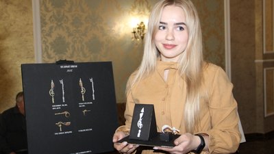 Ювелиры показали мир особенных людей