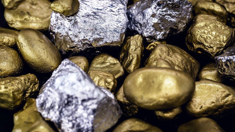 Минфин РФ обнародовал данные по объемам добычи и производства золота и серебра в январе – октябре 2020 года