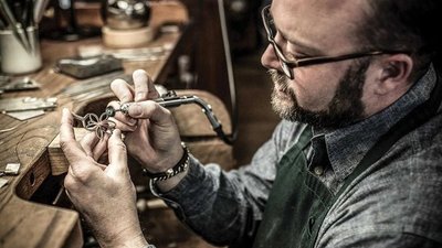 Художники-ювелиры — лишнее звено в пищевой цепи ювелирной индустрии?