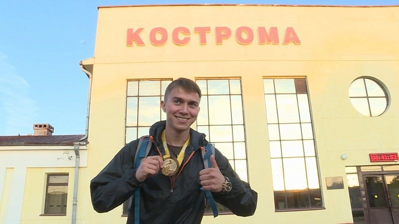 Победитель WorldSkills-2019 в компетенции «Ювелирное дело» решил учиться в Костроме