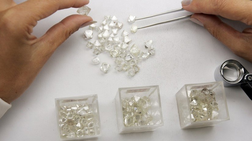 АЛРОСА в декабре реализовала алмазно-бриллиантовую продукцию на $364 млн