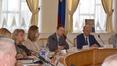 Работу ювелирных предприятий в новых условиях обсудили в администрации Костромской области