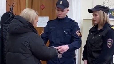 В Красноярске экс-директор «Русских самоцветов» получила срок за хищение ювелирных украшений на 7,8 млн рублей