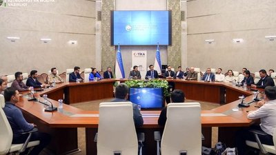 Турция передала Узбекистану 3D-принтер для развития ювелирной отрасли