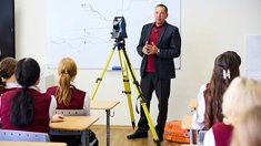 В Калининградской области начали готовить ювелиров со школьной скамьи: открыт первый в России «Янтарный класс»