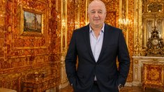 Основатель «Янтарной Мануфактуры Балтийская» Олег Лебедев отмечает День рождения