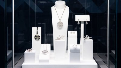 АЛРОСА выступила партнером ювелирной выставки Гохрана России